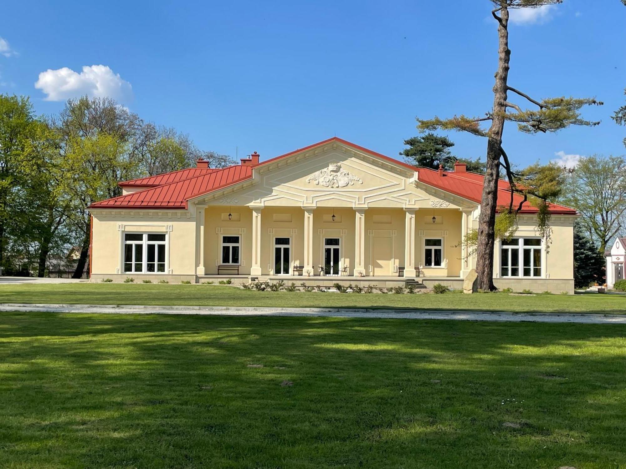 Palac Zbylitowskich Zbylitowska Gora 外观 照片